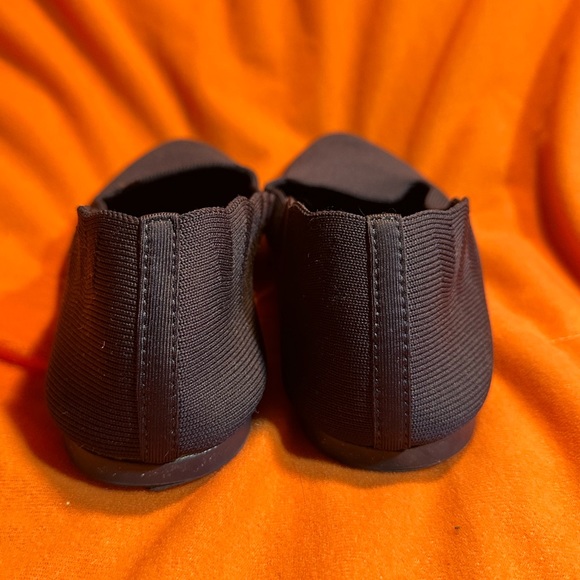 SKECHERS NAVY STRETCHY KNIT FLATS WITH CUSHIONED INSERTS - Picture 10 of 10